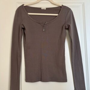 Brandy Melville Long Sleeve Henley Top - Gray